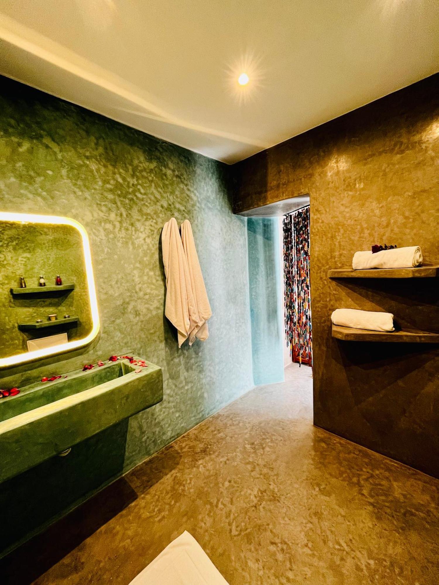 Riad Dar Sebta Essaouira Bagian luar foto